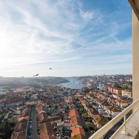 Lovelystay - 1Br Flat With Stunning Views Over Porto Vila Nova de Gaia Zewnętrze zdjęcie