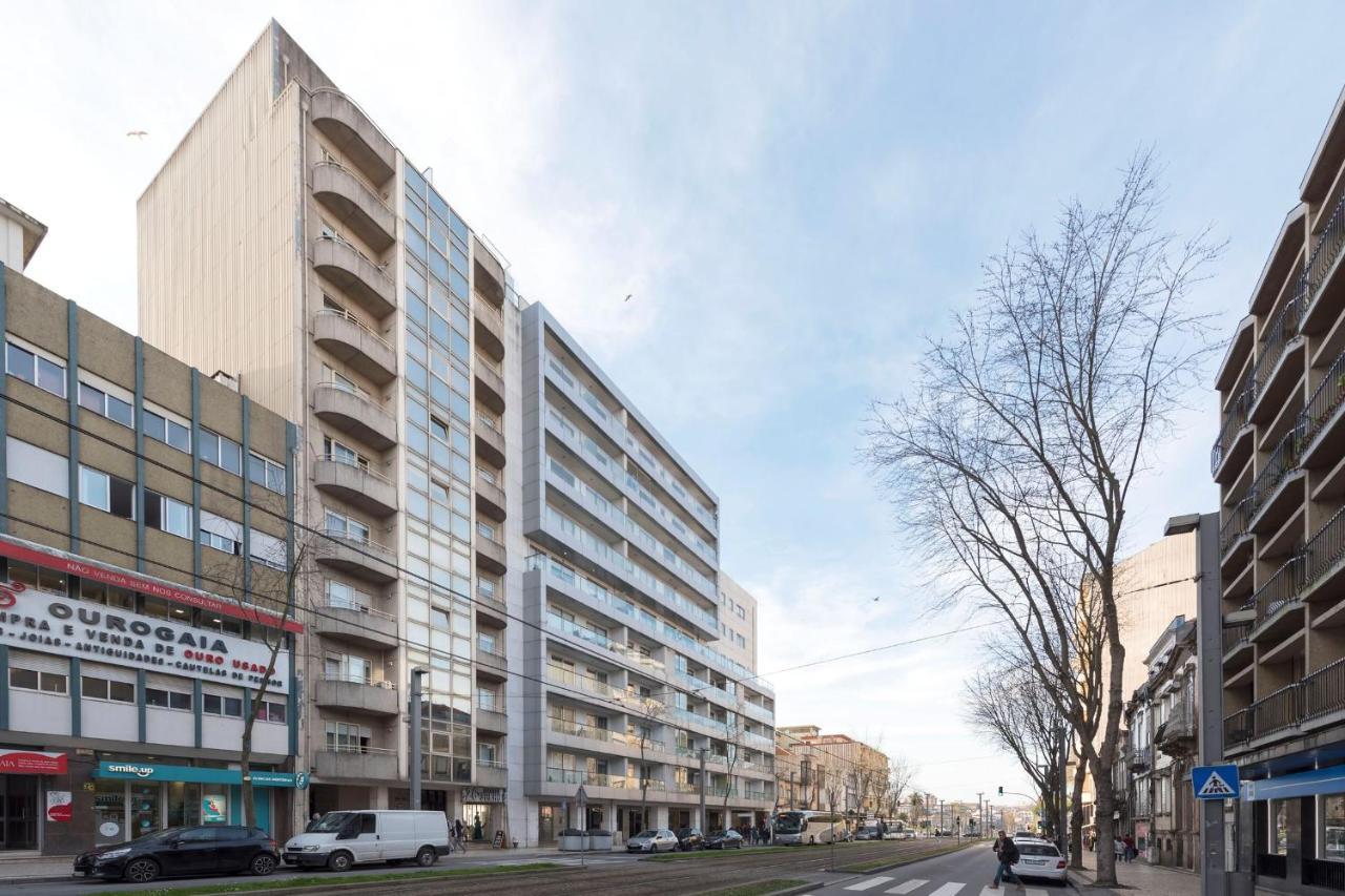 Lovelystay - 1Br Flat With Stunning Views Over Porto Vila Nova de Gaia Zewnętrze zdjęcie