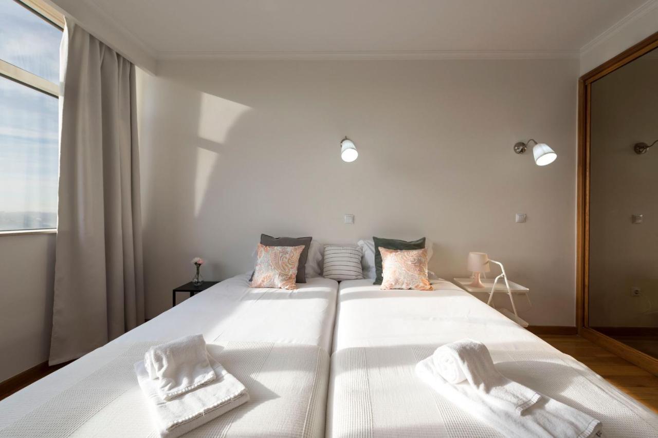 Lovelystay - 1Br Flat With Stunning Views Over Porto Vila Nova de Gaia Zewnętrze zdjęcie