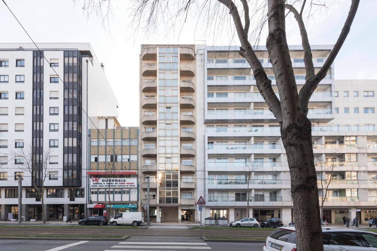 Lovelystay - 1Br Flat With Stunning Views Over Porto Vila Nova de Gaia Zewnętrze zdjęcie