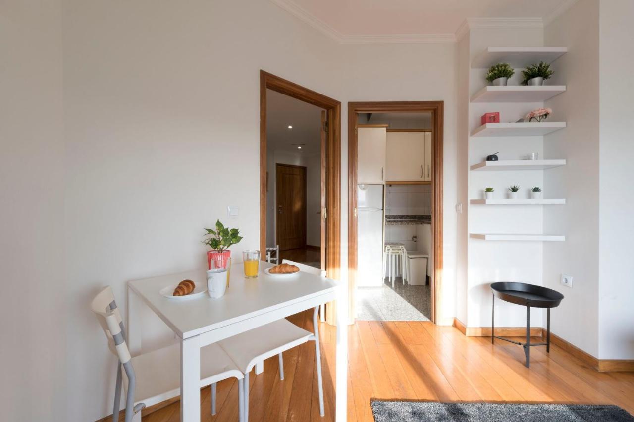 Lovelystay - 1Br Flat With Stunning Views Over Porto Vila Nova de Gaia Zewnętrze zdjęcie